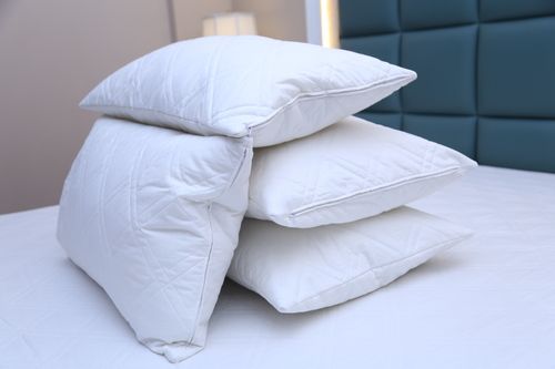 Luxury Quilted Zipped Pillow Protector Soft Pillows Pair 100% Cotton Pack of 4 Covers - Threadnine